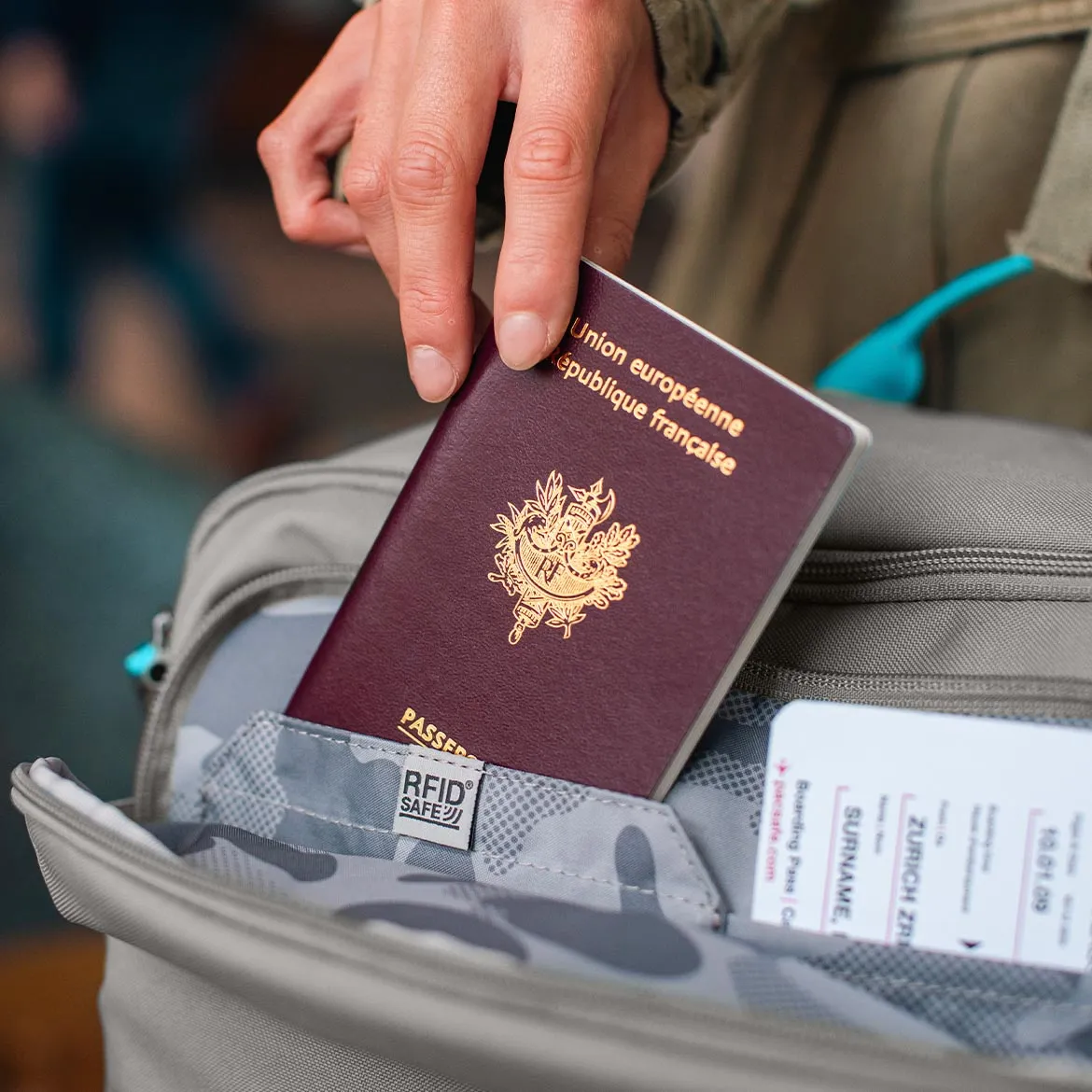 Plecak z kieszonką na paszport z materiałem blokującym RfidSafe