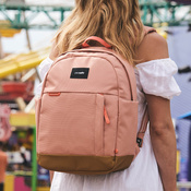 Antykradzieżowy plecak miejski Pacsafe Go 15 l - różowy