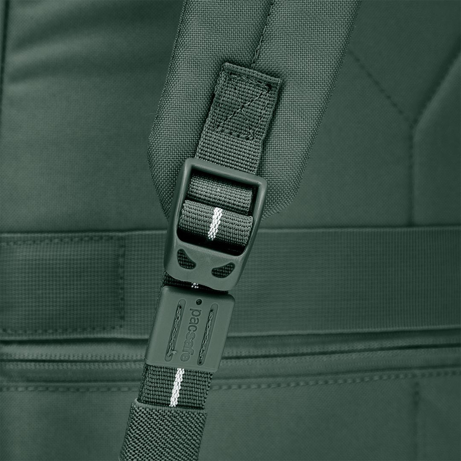 Anti-theft urban backpack Pacsafe Go 25 l - Green