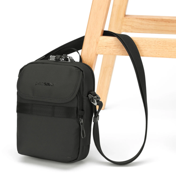 A small Pacsafe Metrosafe X 3 l anti-theft shoulder bag - black