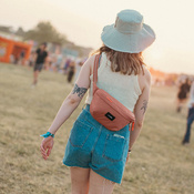 Pacsafe Go anti-theft hip pack - pink