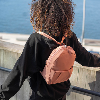 Backpack / Handbag 2-in-1 anti-theft Pacsafe CX - pink