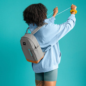 Antykradzieżowy plecak miejski Pacsafe Go 15 l - szary