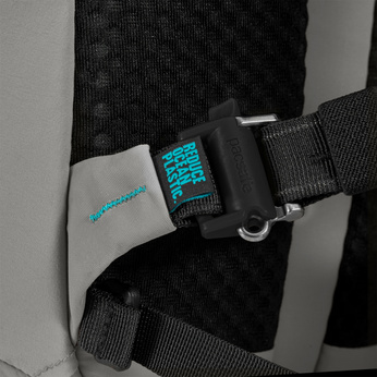 Anti-theft urban backpack 18l Pacsafe ECO Econyl® - grey - after-show