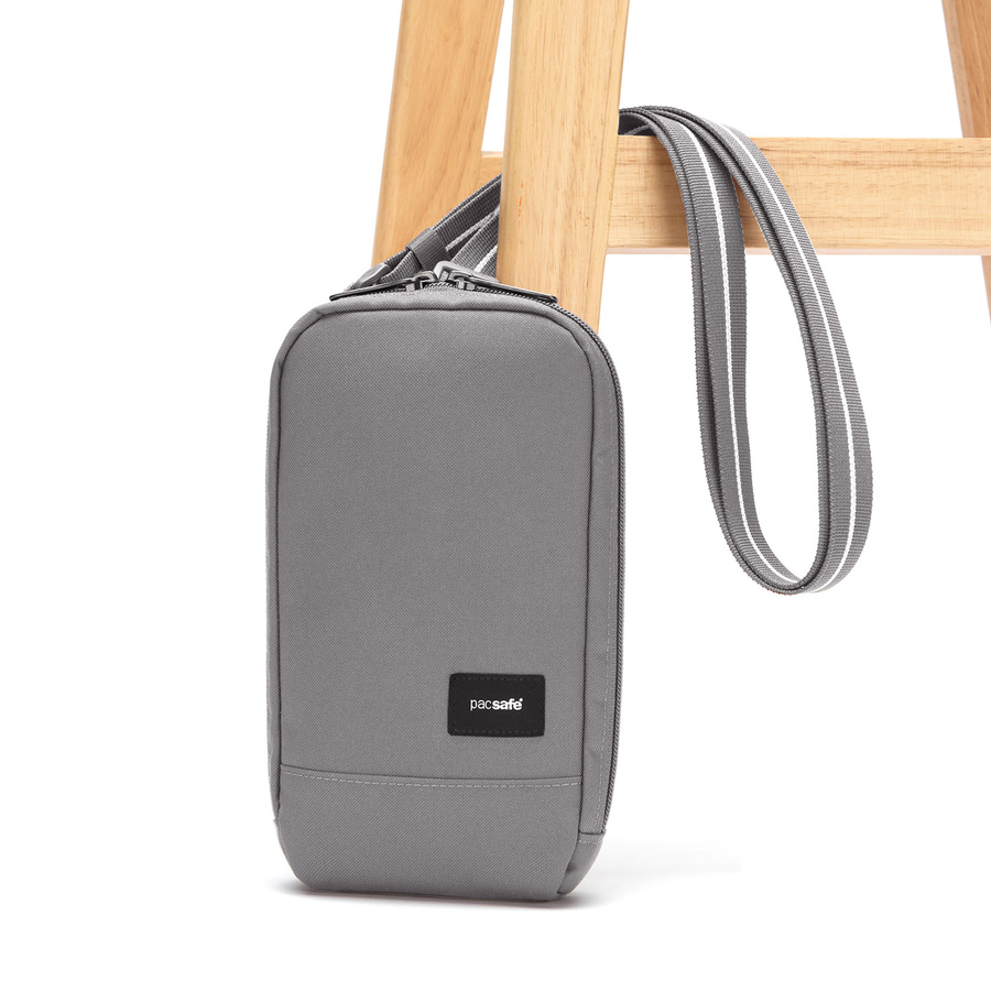 Pacsafe RFIDsafe Tech Crossbody - stone