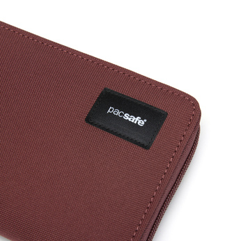 RFIDsafe Continental Wallet Pacsafe - garnet red