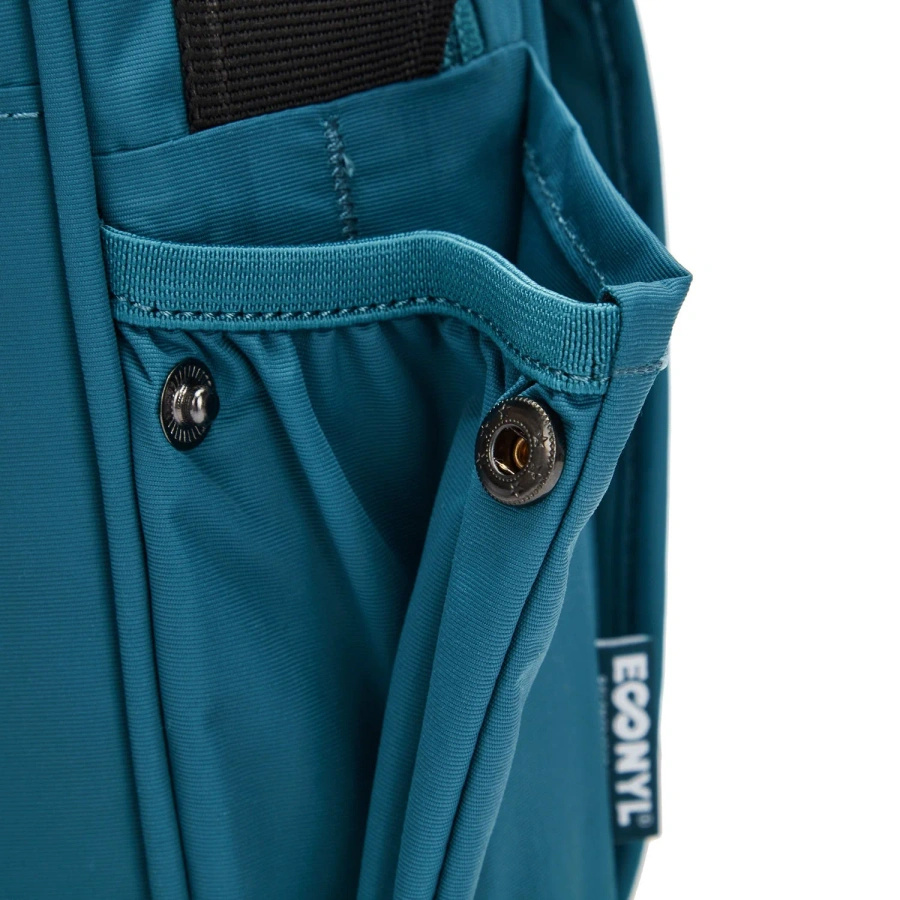 Anti-theft Pacsafe LS200 shoulder bag - turquoise