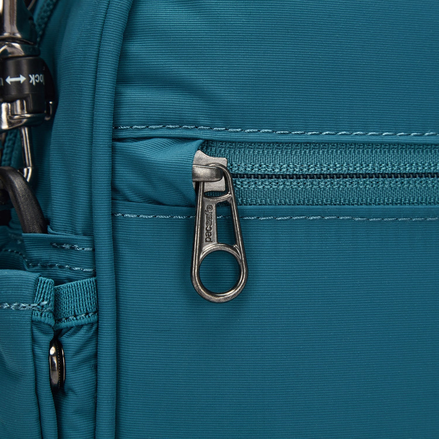 Anti-theft Pacsafe LS200 shoulder bag - turquoise