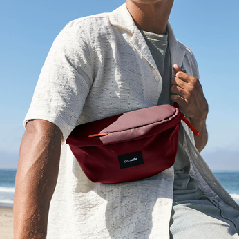 Pacsafe Go anti-theft hip pack - burgundy