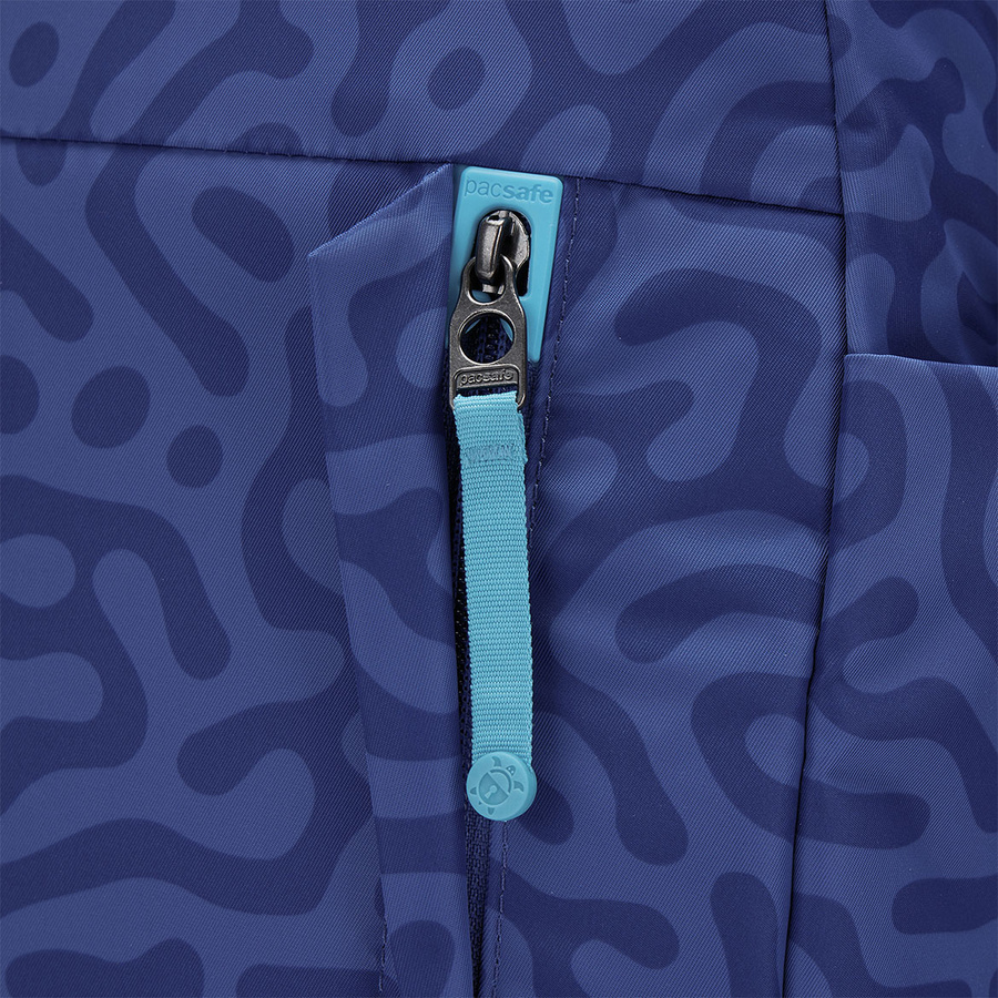 Anti-theft urban backpack Pacsafe Go 15 l - Cerulean Blue
