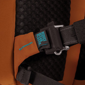 Plecak miejski antykradzieżowy 18l Pacsafe ECO Econyl® - pomarańczowy