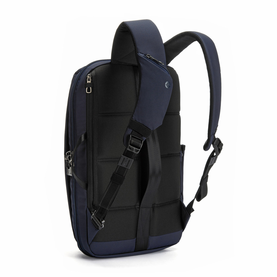 Anti-theft laptop backpack Pacsafe Metrosafe X 16' - Black