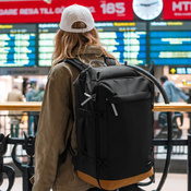 Plecak kabinowy antykradzieżowy Pacsafe Go 44 l - czarny