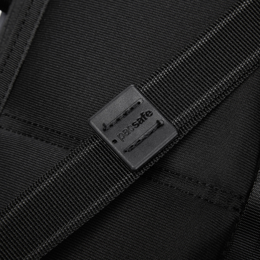 Anti-theft laptop backpack Pacsafe Metrosafe X 16' - Black
