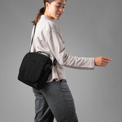 Torba na ramię listonoszka antykradzieżowa Pacsafe LS200 - czarny