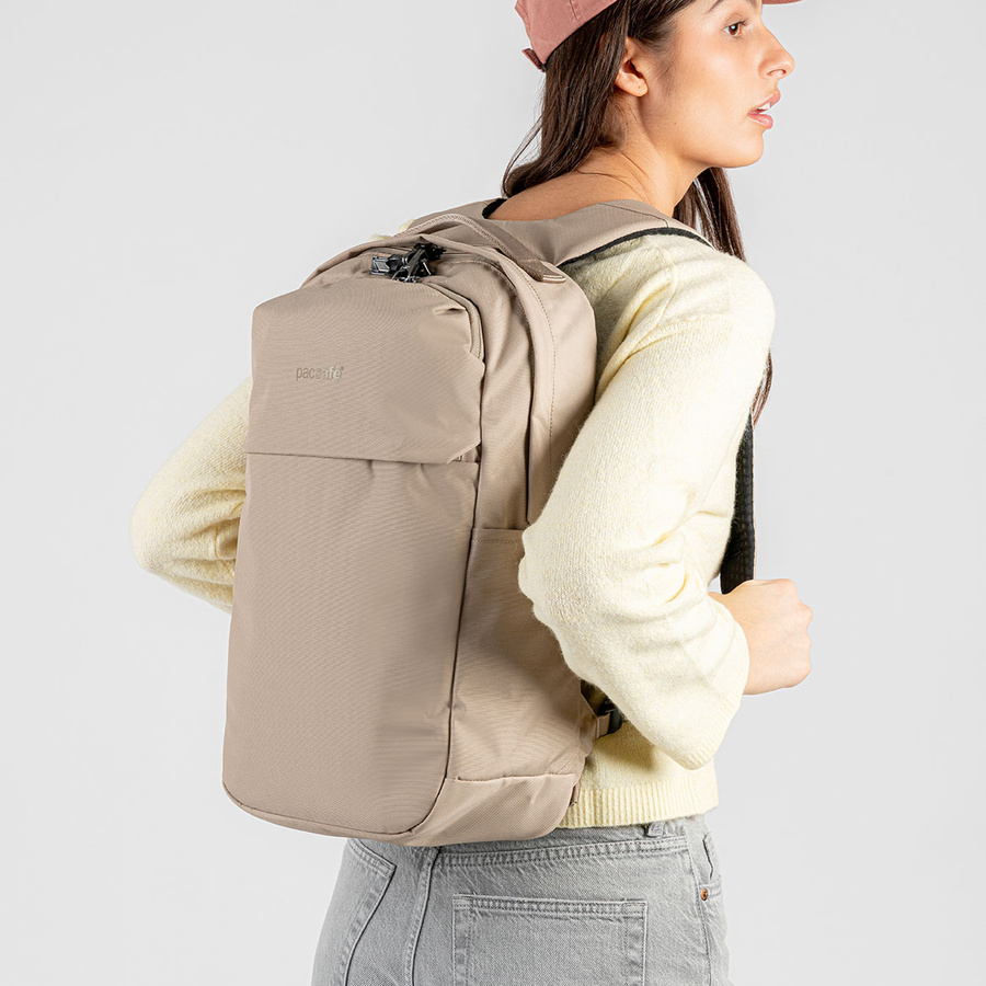 Plecak na laptopa antykradzieżowy Pacsafe Vibe 20L - beżowy