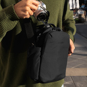  Anti-theft Sling Bag Pacsafe V -  jet black