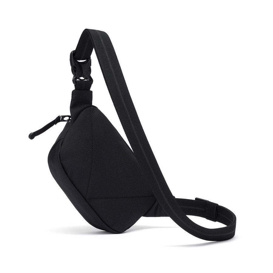 Pacsafe Go anti-theft hip pack - black