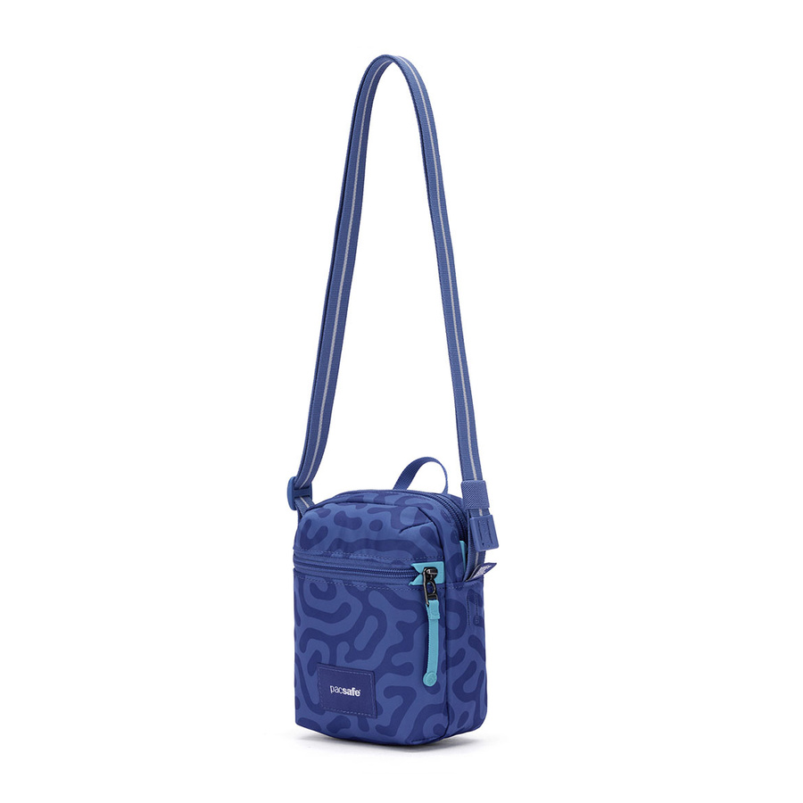 City anti-theft shoulder bag Pacsafe Go - cerulean blue