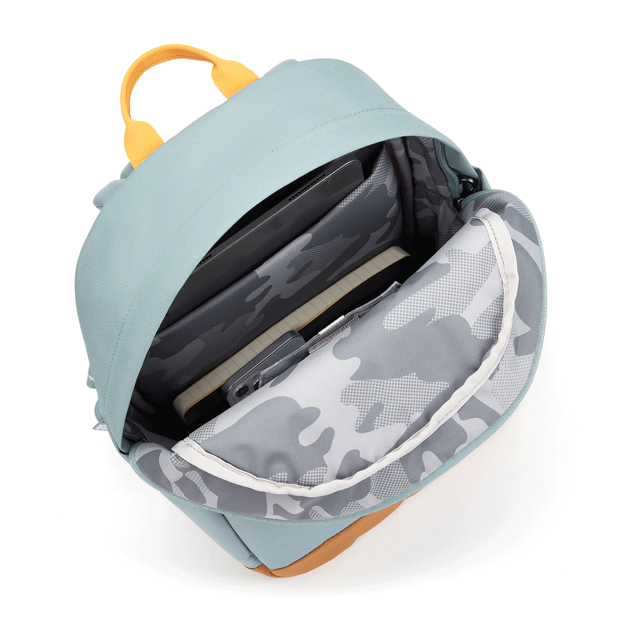 Anti-theft urban backpack Pacsafe Go 15 l - mint