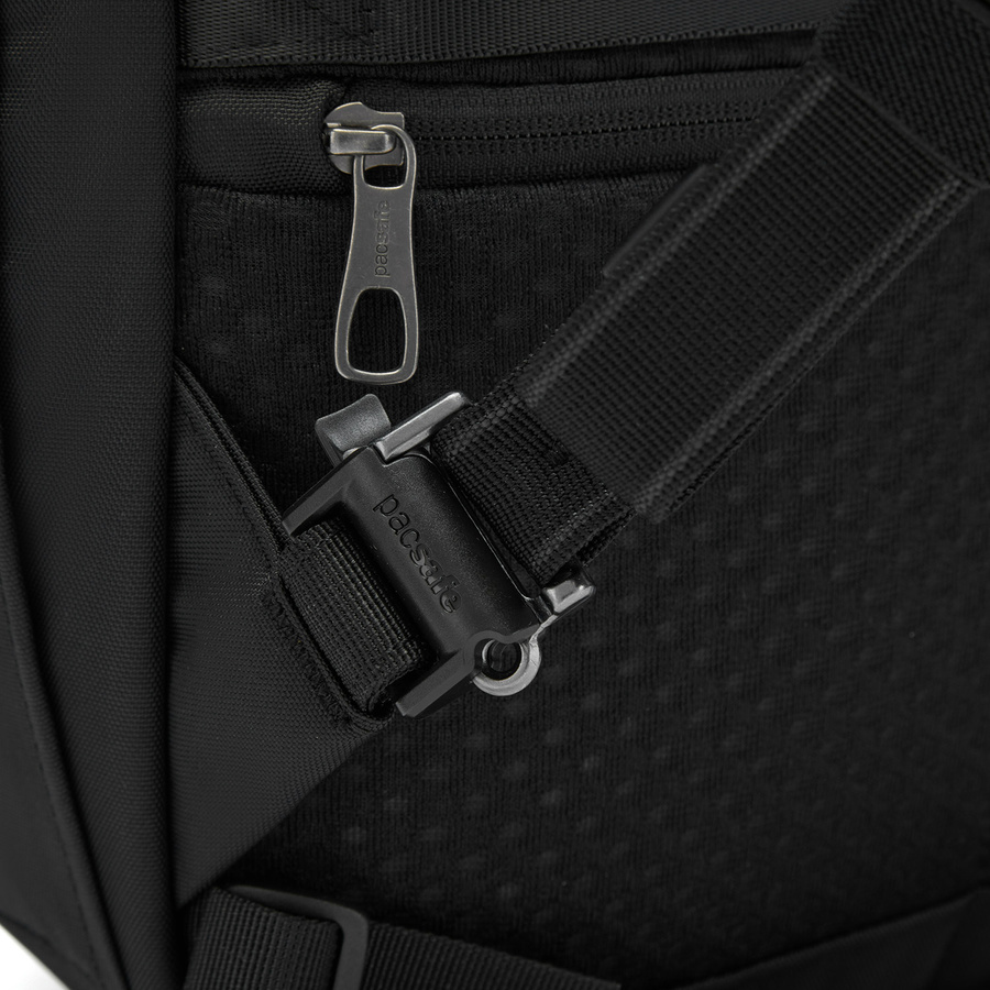 Pacsafe V 16 L anti-theft city backpack - Jet Black