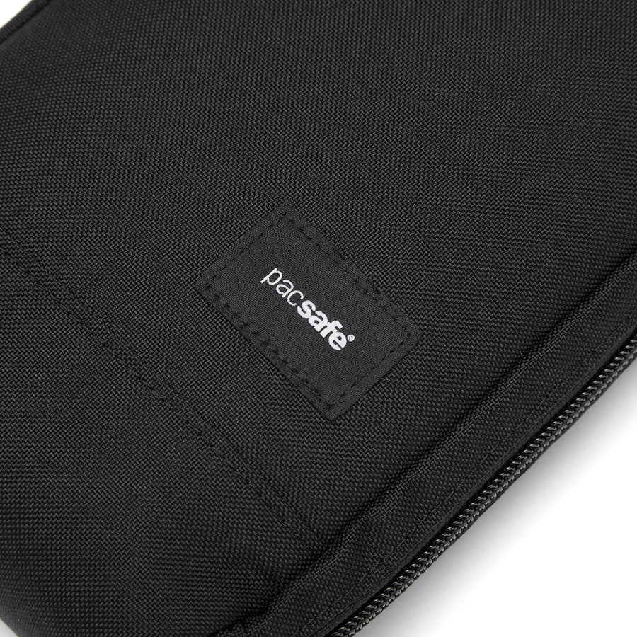 Pacsafe RFIDsafe Tech Crossbody - black