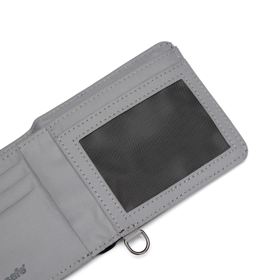 Pacsafe® RFIDsafe™ RFID blocking bifold wallet - jet black