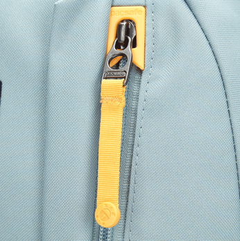 Anti-theft urban backpack Pacsafe Go 25 l - mint