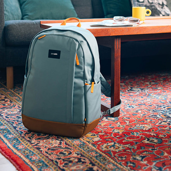 Anti-theft urban backpack Pacsafe Go 25 l - mint