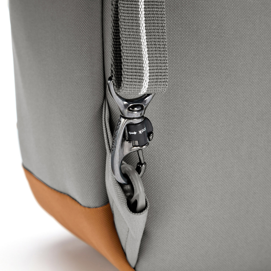 Anti-theft urban backpack Pacsafe Go 15 l - stone