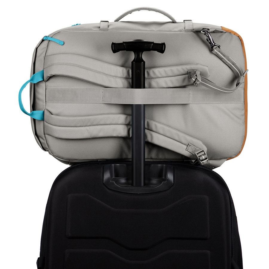Cabin anti-theft backpack Pacsafe Go 44 l - stone