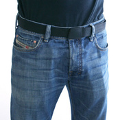 Pasek ze schowkiem antykradzieżowa tajna kieszeń na pieniądze Pacsafe CashSafe - czarna