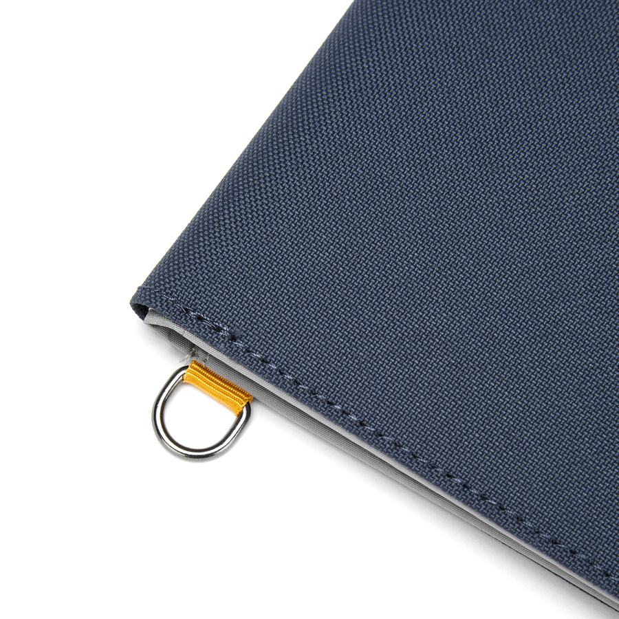 Pacsafe® RFIDsafe™ RFID blocking bifold wallet - coastal blue