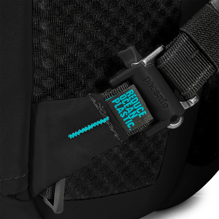 Anti-theft 25L Pacsafe ECO Econyl® hiking backpack - black