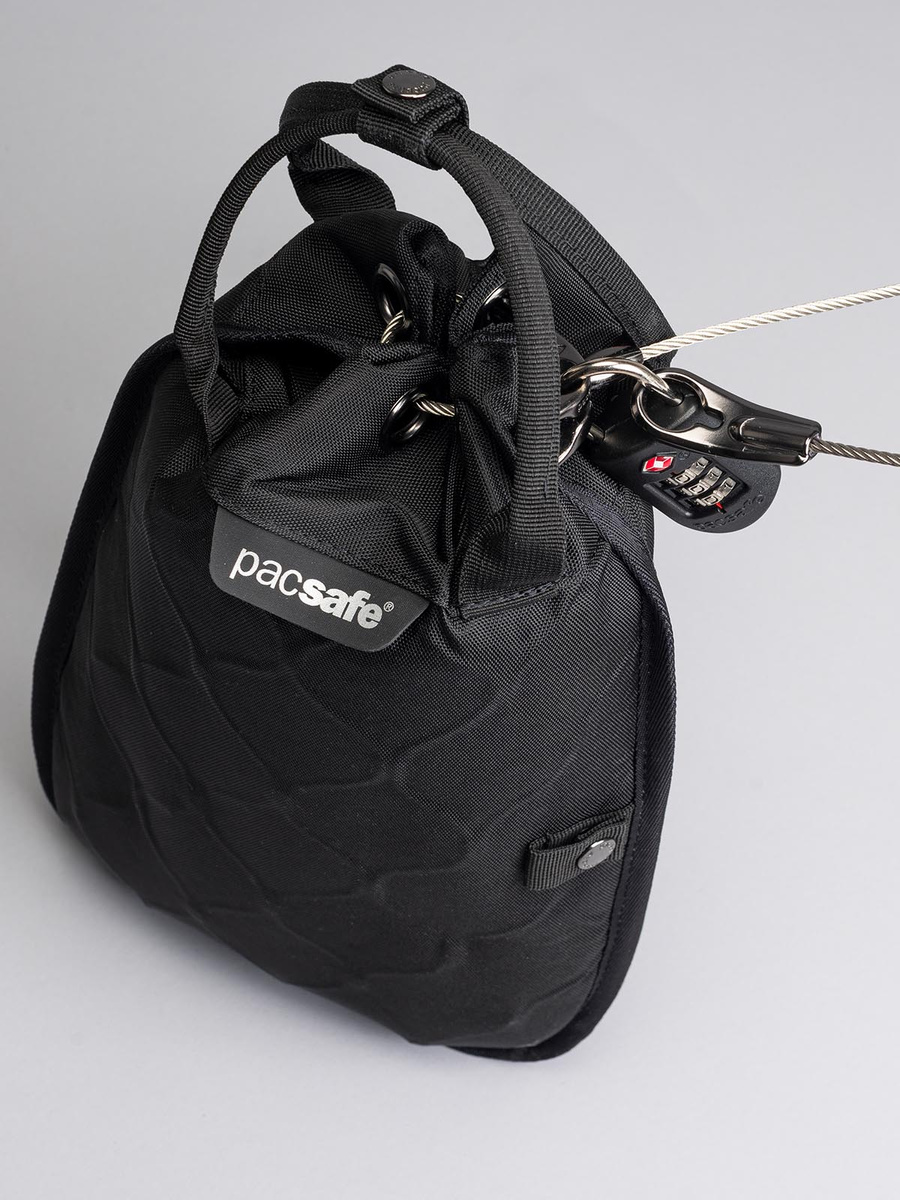 Sejf podróżny antykradzieżowy mały Pacsafe Travelsafe 3 l GII - czarny