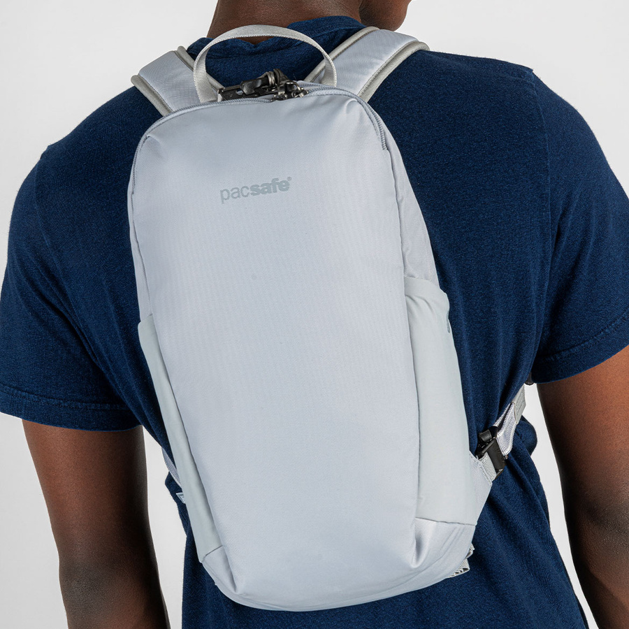Anti-Theft Tech Backpack Vibe 12l - gray